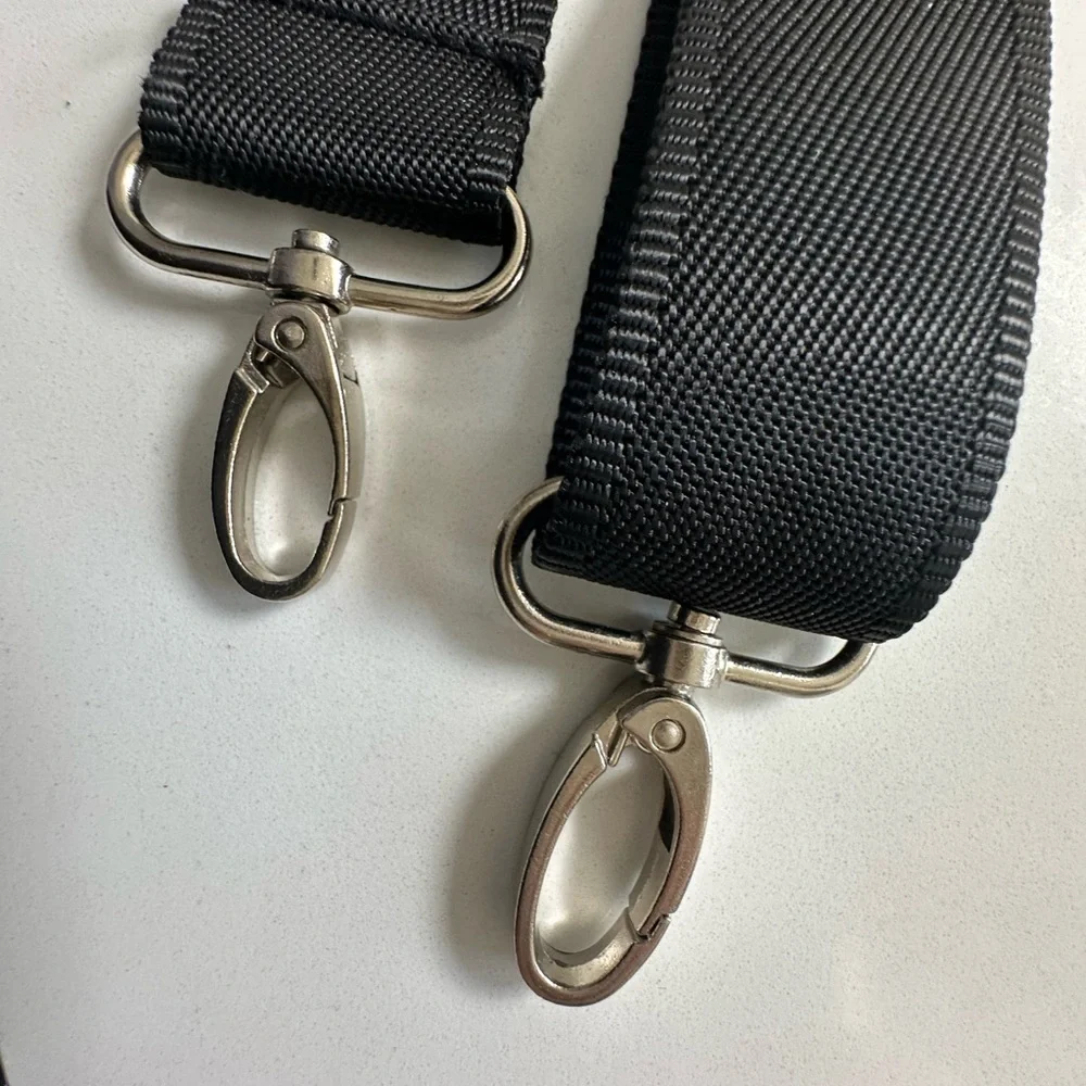 Black webbing adjustable strap for handbag - Picture 2 of 3